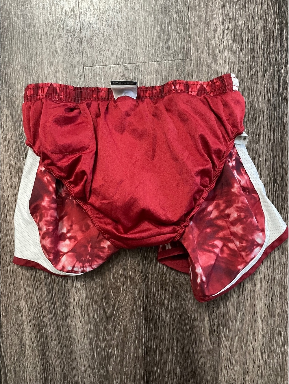 Nike Alabama Crimson Tide Tie-Dye Tempo Running Shorts - Picture 10 of 13